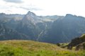 120  Blick zum am Vortag von einer Gruppe bestiegenem Berg Colac mit 2715 m